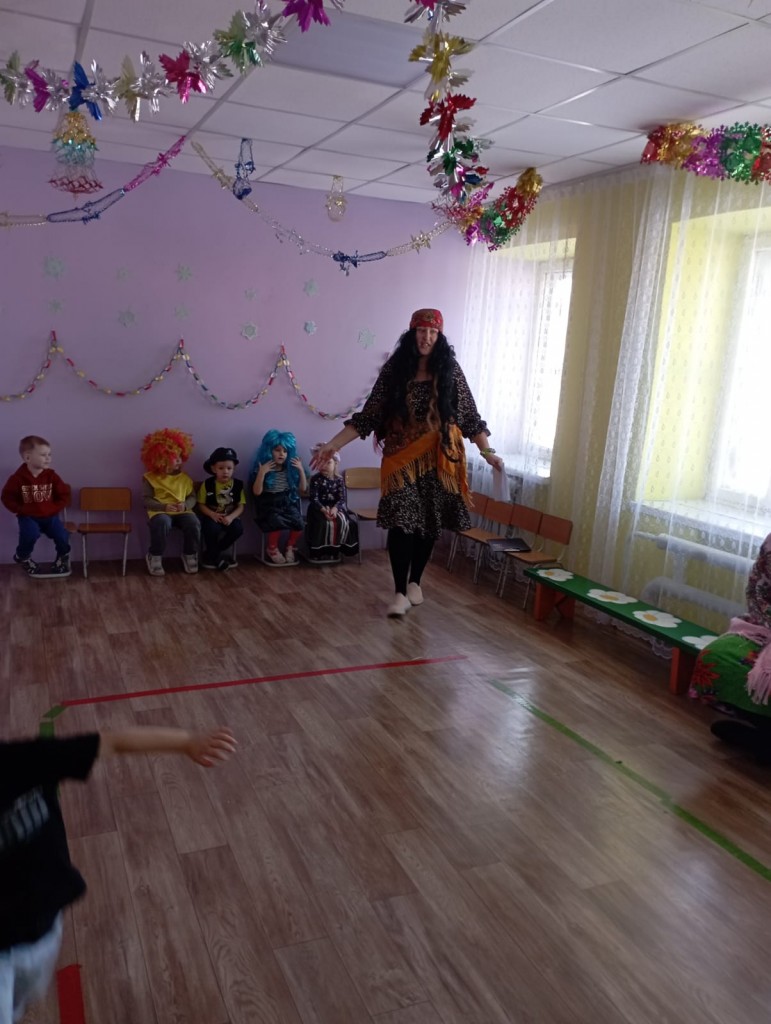 Отворяй ворота пришла коляда! 3