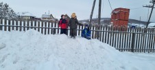 Консультация для родителей: "Польза прогулок в зимнее время года" Консультация для родителей: "Польза прогулок в зимнее время года"